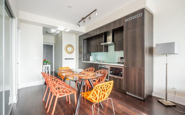 Design 1 Bedroom Downtown Apartment