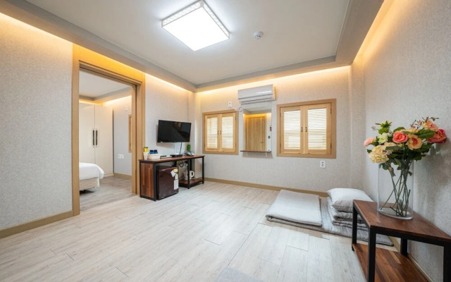 Yangyang Yuchaekkotyanggicheoreom