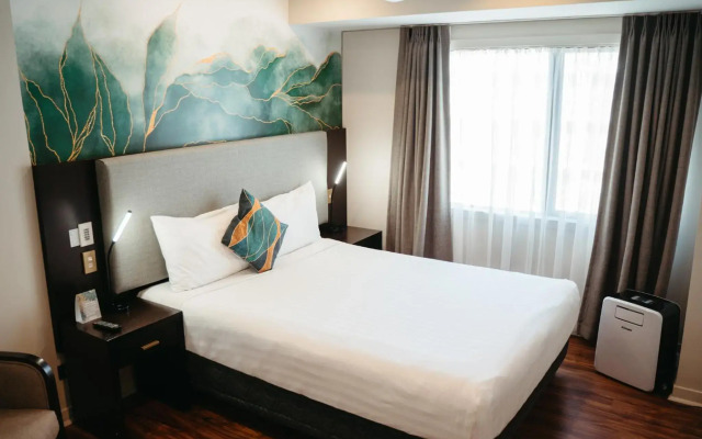 Auckland City Hotel