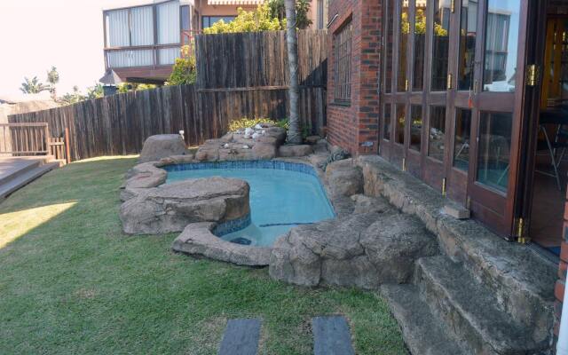 Garvies Surf House
