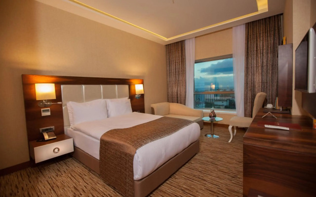 Mitannia Regency Hotel