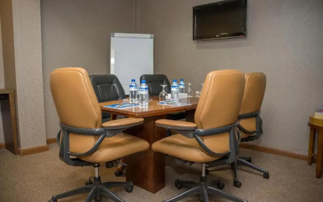 Saffron Boutique Hotel