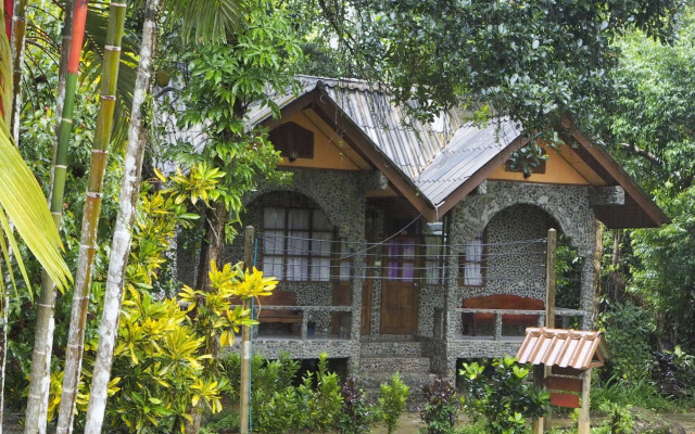Tree Top River Huts