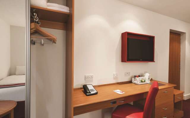 Ramada by Wyndham Cambridge
