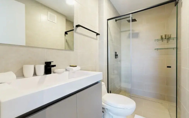 w Bright 1BR in San Francisco