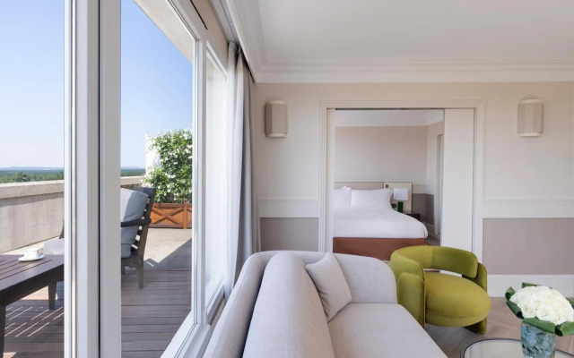 InterContinental Chantilly Chateau Mont Royal by IHG