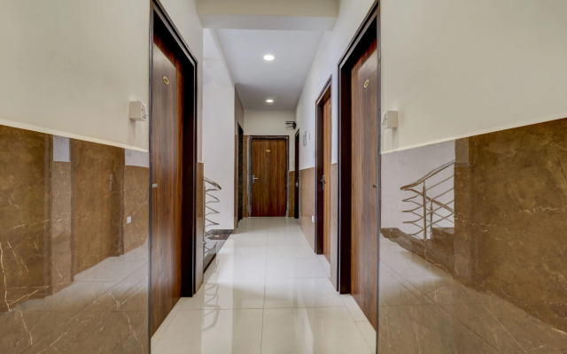 Itsy By Treebo - Golden Grand Inn