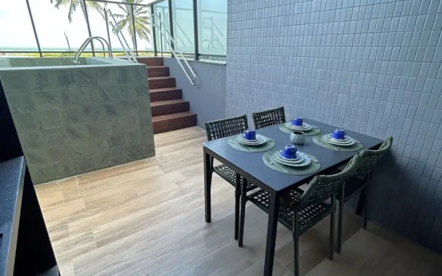 Melhores Flats - Piscina privativa