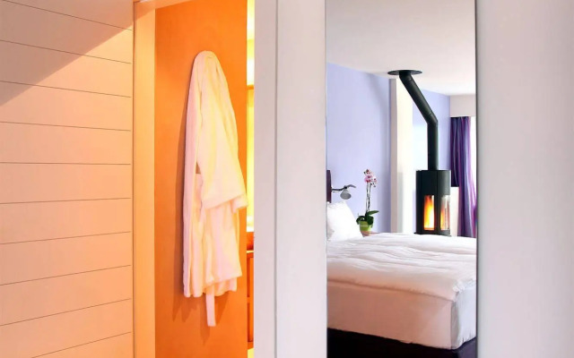 Seleni Suites