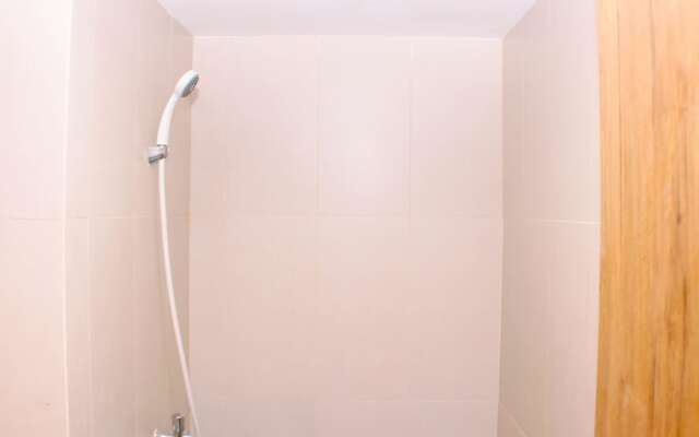 Comfy Studio Apartment at LRT City Jatibening