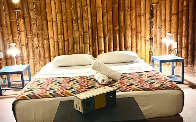 Mangoo Glamping