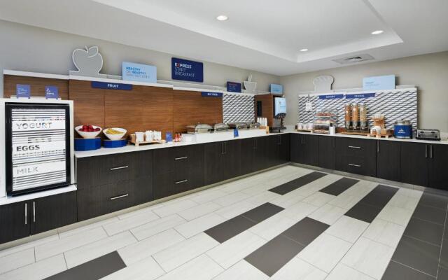 Holiday Inn Express Pensacola West - Navy Base by IHG