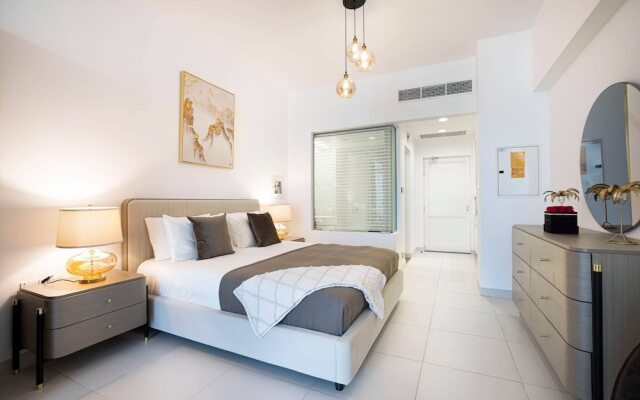 Palm Views East - Lovely View - Luxury Furnished