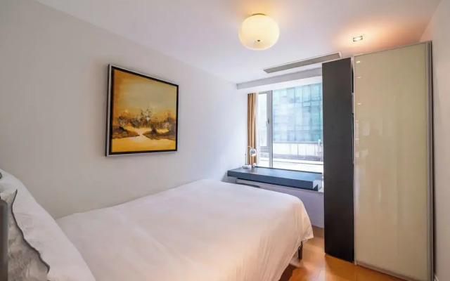 Tyms 3BR 2BA Apt Xujiahui Center