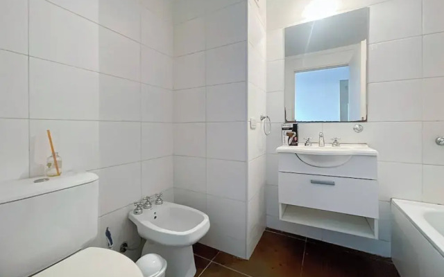 Spacious Studio in San Telmo With Balcony, Gym & Pool
