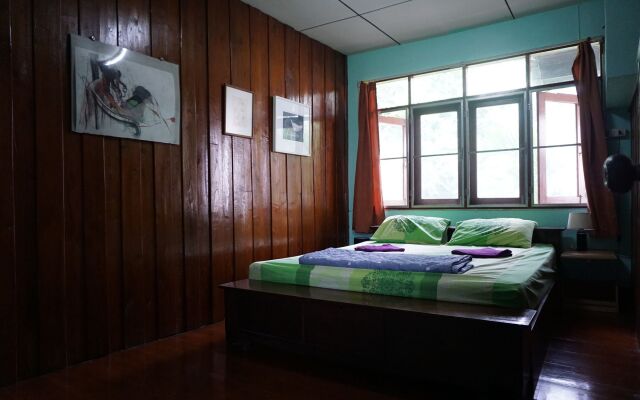 Bunchun Hostel