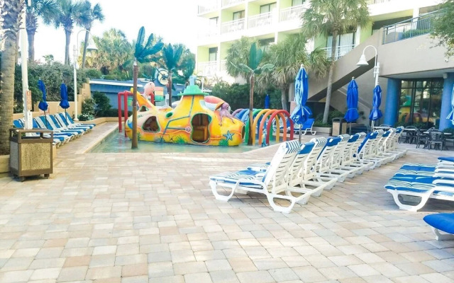 Coral Beach 816