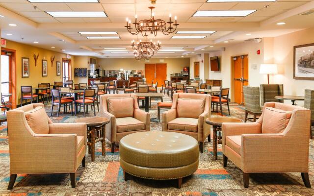 Best Western Rocky Mountain Lodge