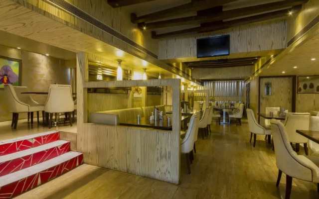 R D Suites A Business Hotel