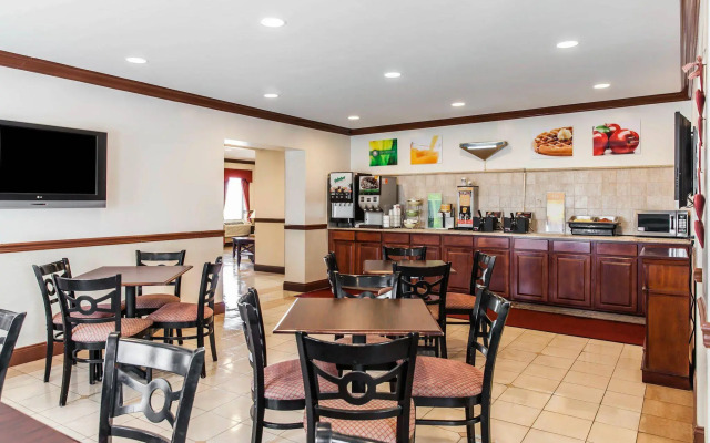 Quality Inn & Suites Quakertown - Allentown