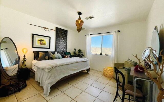 Desert WAY Ranch Oasis Hideaway