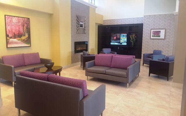 Holiday Inn Toronto - Int'l Airport by IHG
