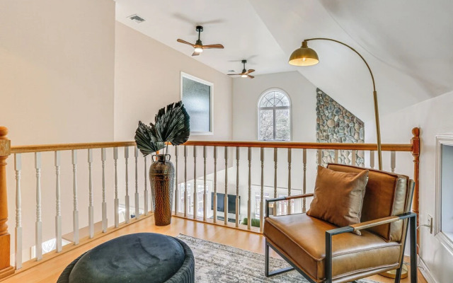 Secluded Kerhonkson Retreat With Deck + Views!