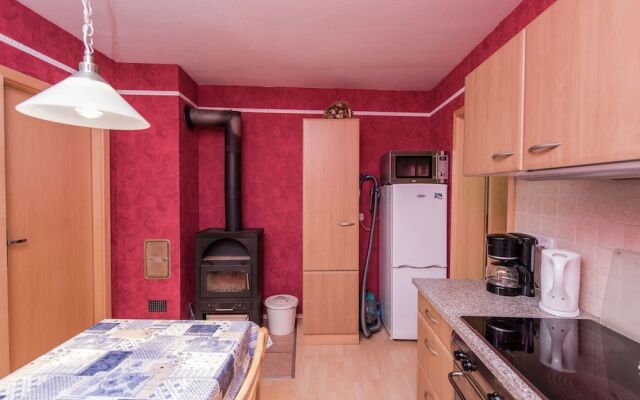 Lovely Holiday Accommodation in Rennsteig With Covered Terrace and Garden