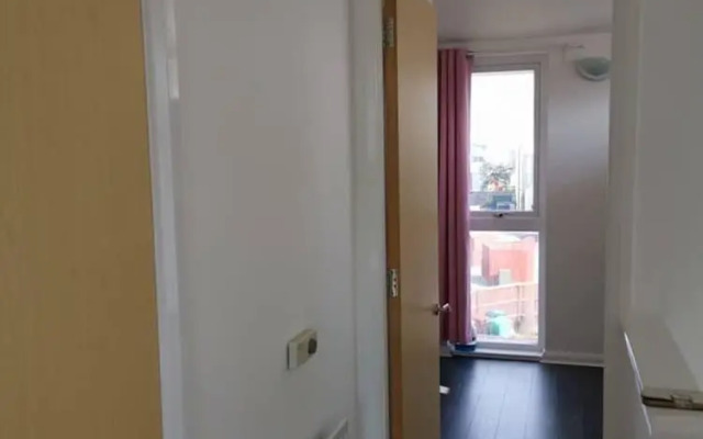 Dellehomes Remarkable 4-bed House in Manchester