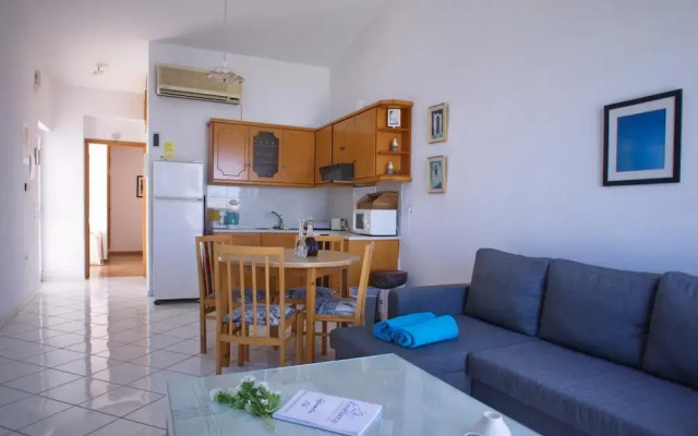 Rouladina Apt 6 in Stalos