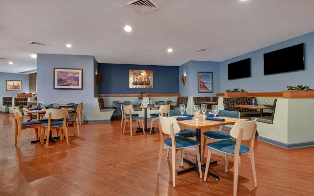 DoubleTree by Hilton Phoenix Tempe
