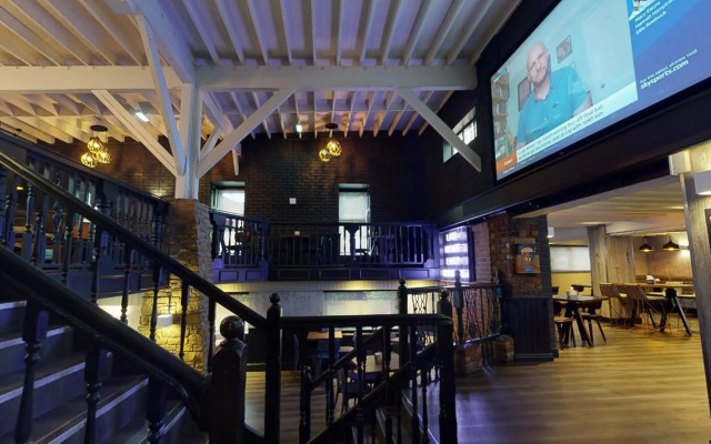 Village Hotel Manchester Hyde