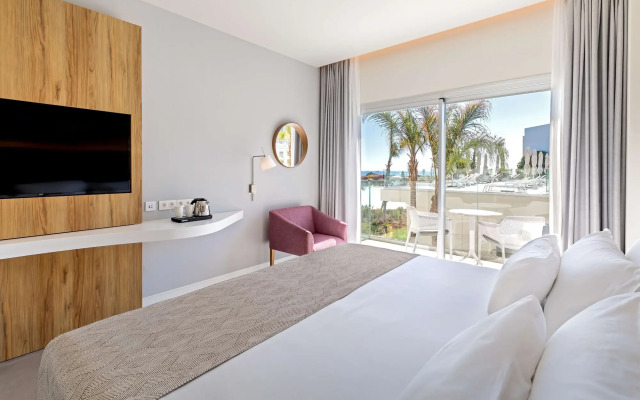 Grupotel Conil Playa