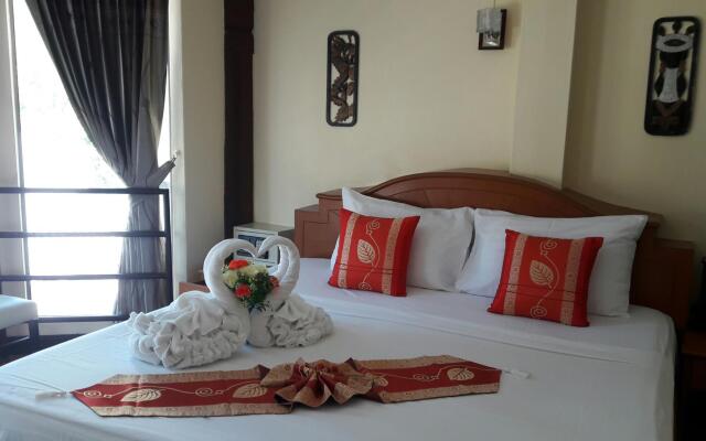 Patong Rose Guesthouse