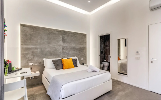 Gallery Suite Naples