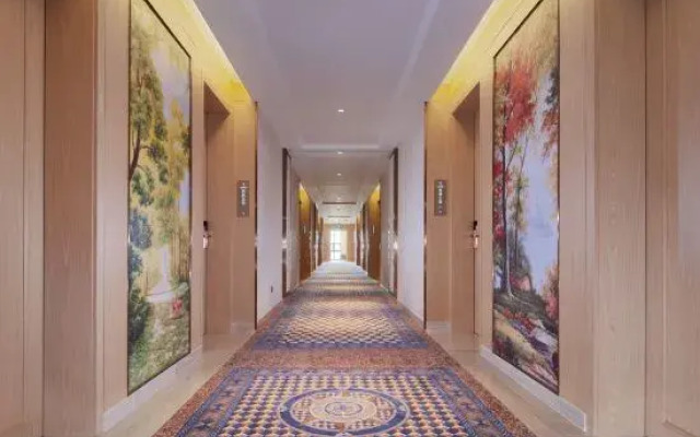 Vienna International Hotel