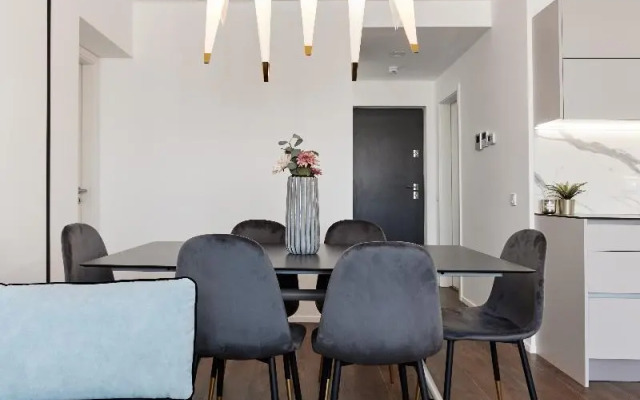 The Amberlyn Suite Hotel