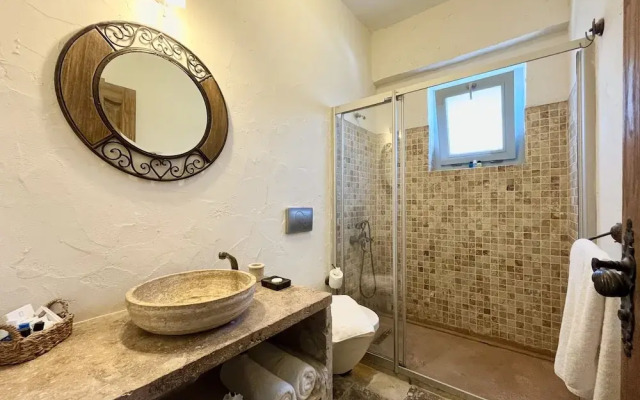 Dört Mevsim Alaçatı Otel