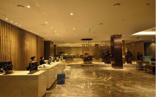 Purple Gold Hotel