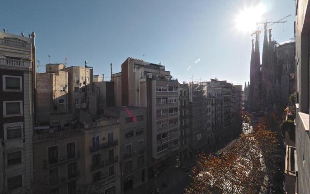 Sagrada Familia - Sant Pau apartment