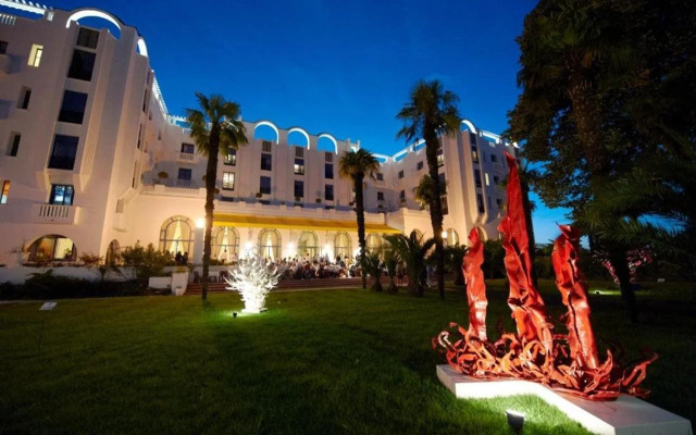 Hotel & Spa Vacances Bleues Le Splendid