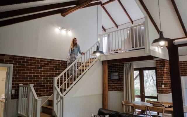 William Bay Cottages