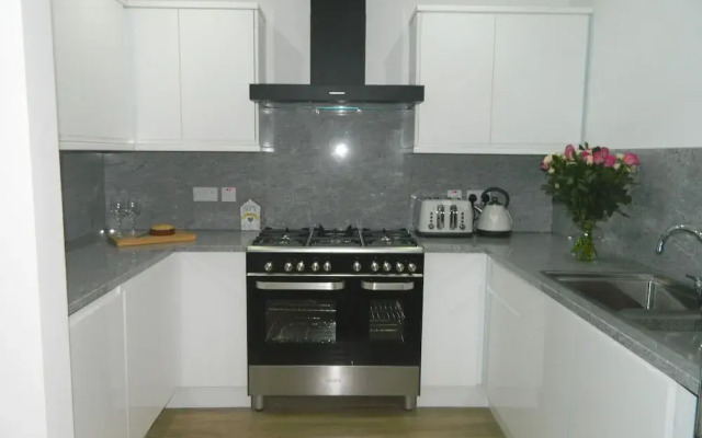 Luxury Central Apartment Newcastle