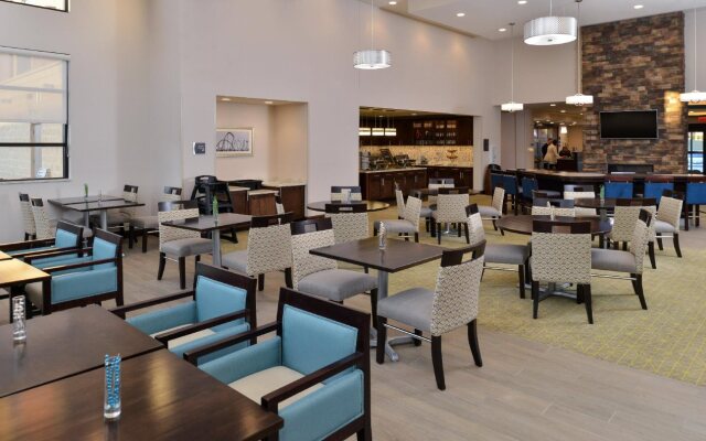 Homewood Suites By Hilton Cincinnati Mason