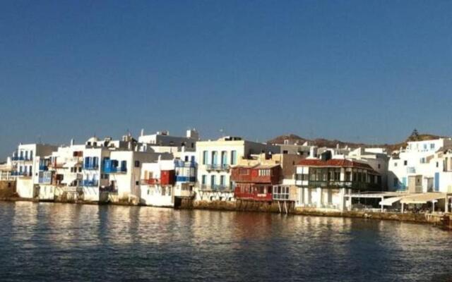 Camara Studio Mykonos