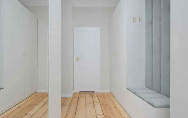 Comfortable Studio for 2 by Renters