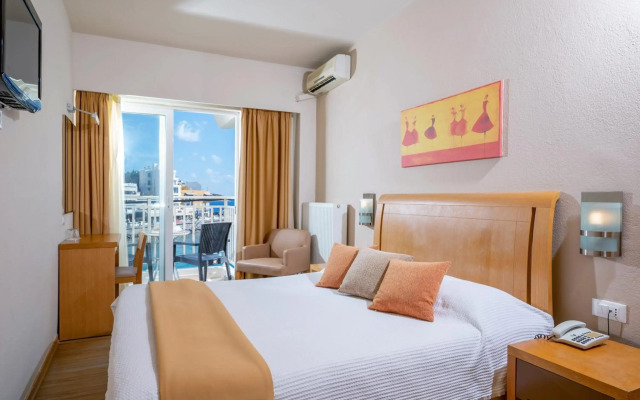 Kitro Beach Hοtel