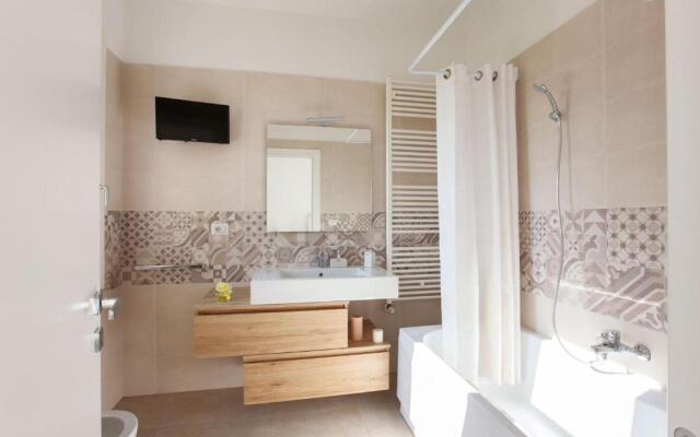 Villa piscina 5 camere 5 bagni spiaggia Ionio m780