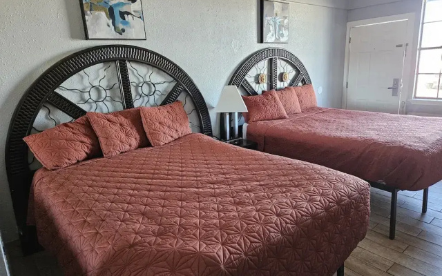 Motel 9
