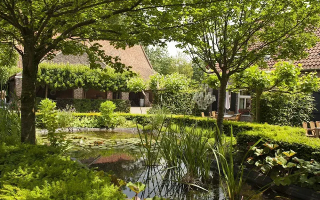 Authentic Holiday Home in Baarlo With Private Terrace